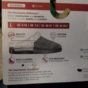 Dearfoams super soft new with tags and cardboard inside sz 9-10 black, perfect c